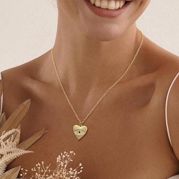 Neiman Marcus 14K Gold Plated Evil Eye Heart Gold Necklace - Picture 1 of 4